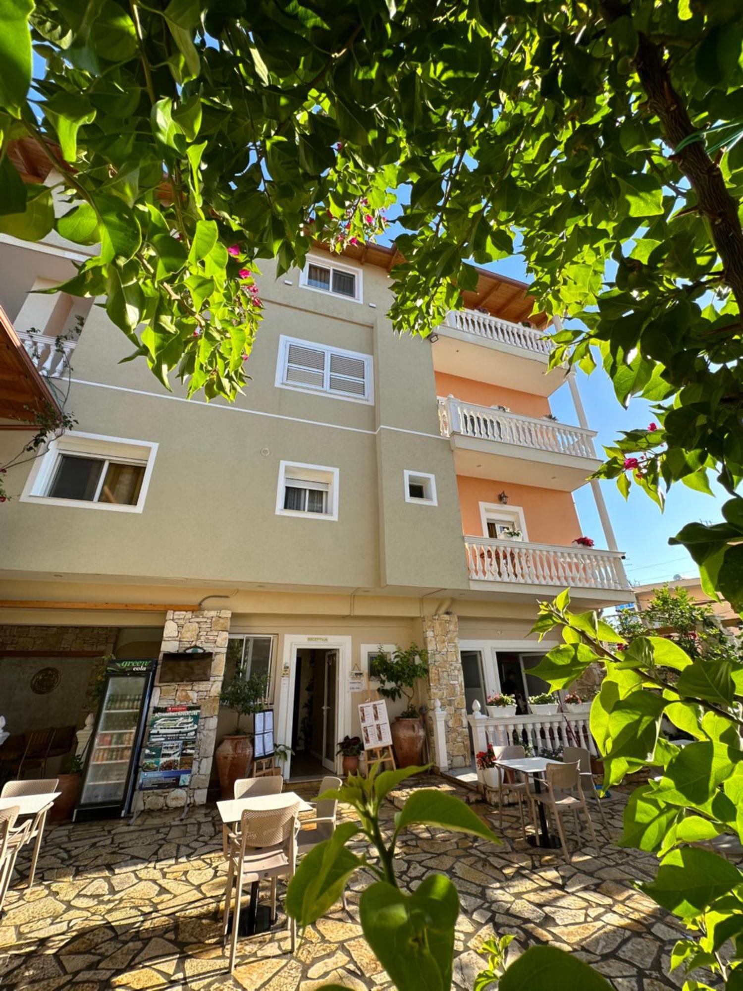 Vila Arial Vlorë Eksteriør billede